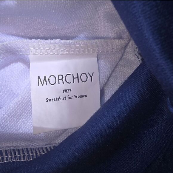 Christmas Hoodie Red truck  (HOD13) - Picture 7 of 8